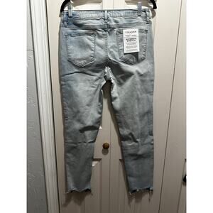Women's NWT Vigoss Marley Mid Rise Skinny Size 29